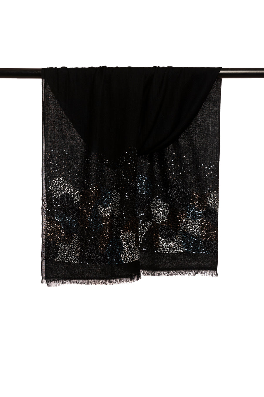 Ocean Embroidery in Baby Diamond