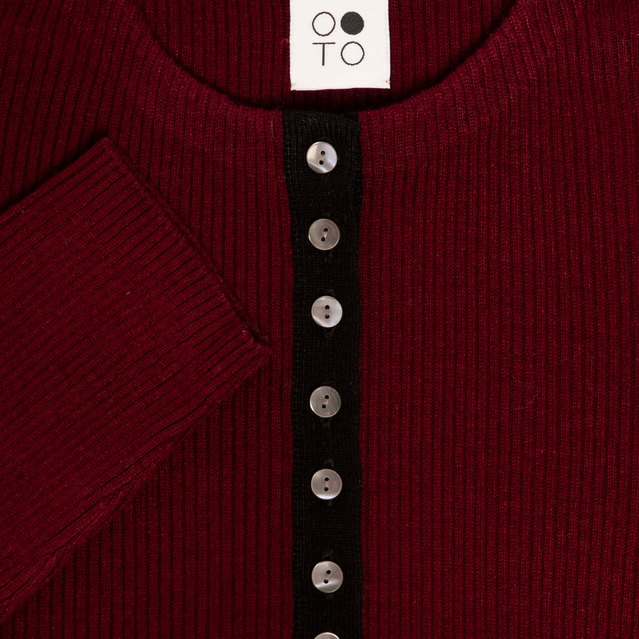 Wine with Black Amber Body Fitted Button Cardigan