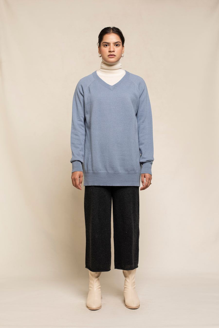 Unisex Cashmere V-Neck Sweater