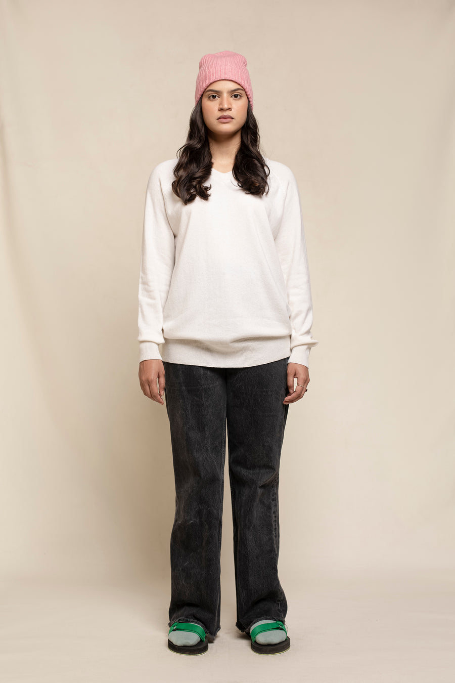 Unisex Cashmere V-Neck Sweater