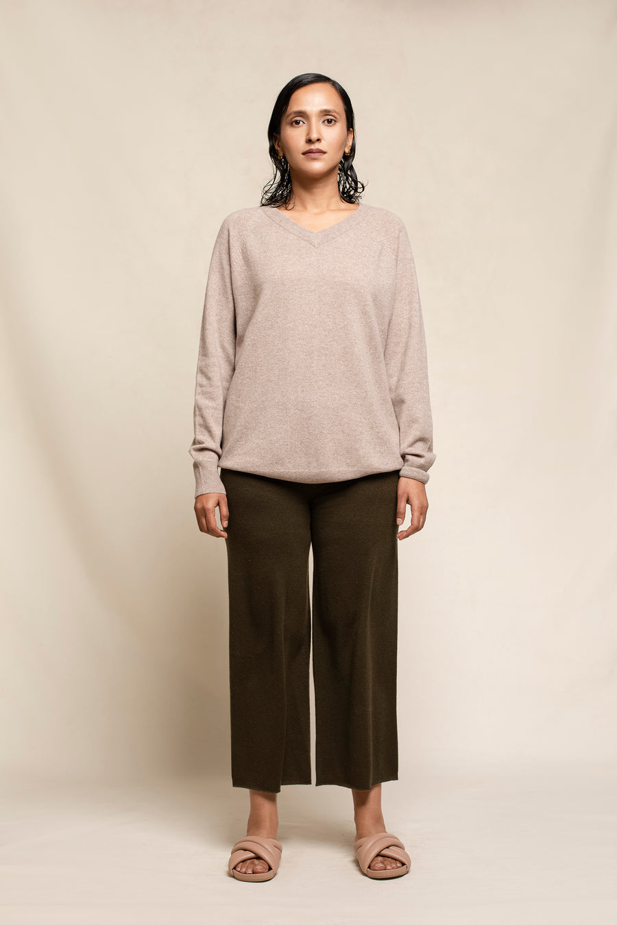 Unisex Cashmere V-Neck Sweater